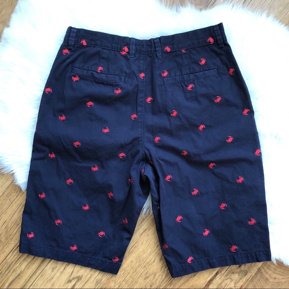 Preppy Navy Shorts Red Crabs - Picture 2 of 3